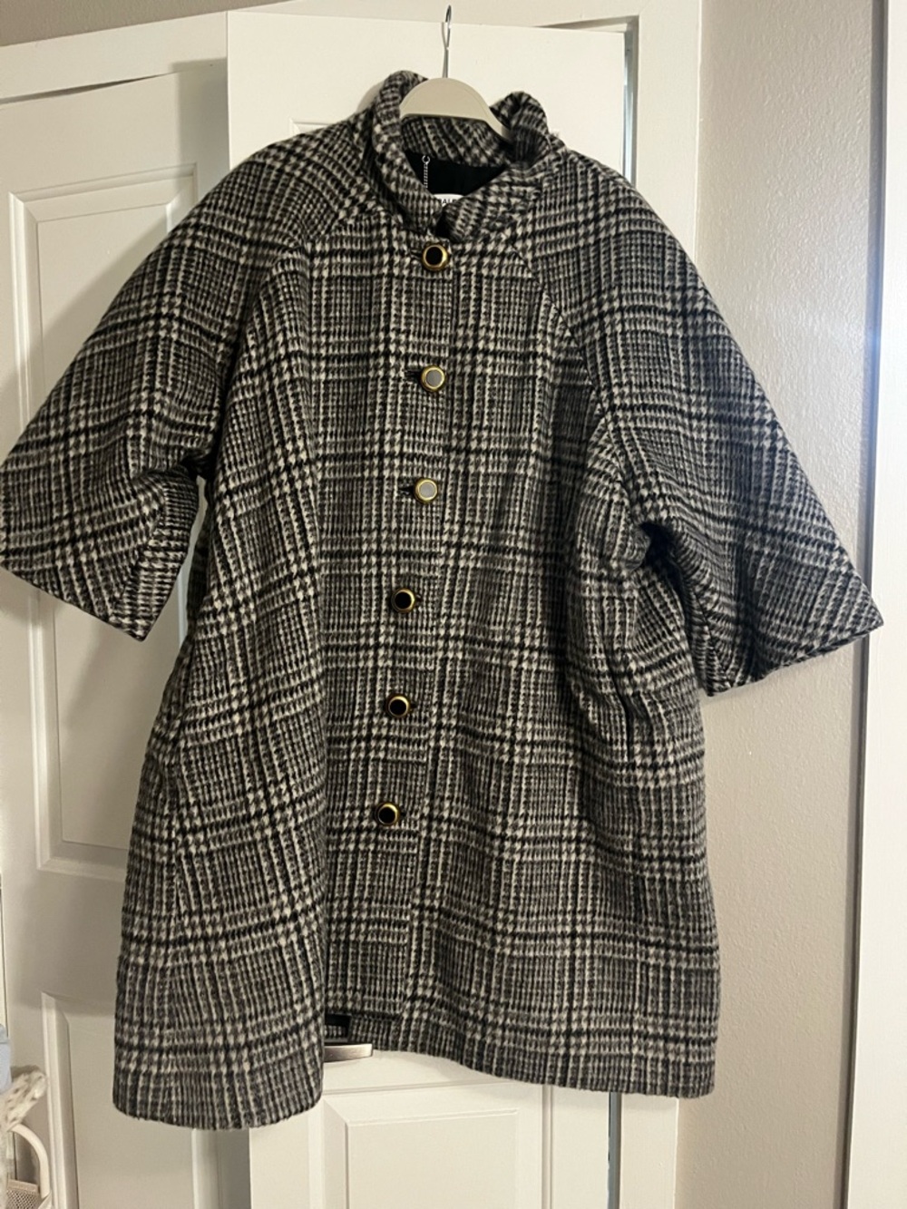 Balenciaga Houndstooth Wool Blended Coat